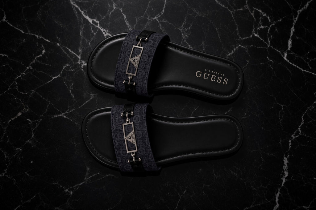 ✨ Sandalias Planas Guess Monograma – Colección Denim Night ✨